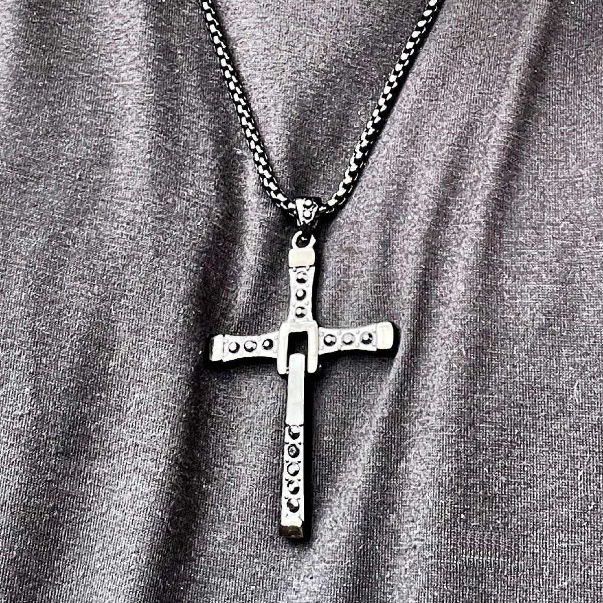 Black Fast & Furious Pendant (#p027black)