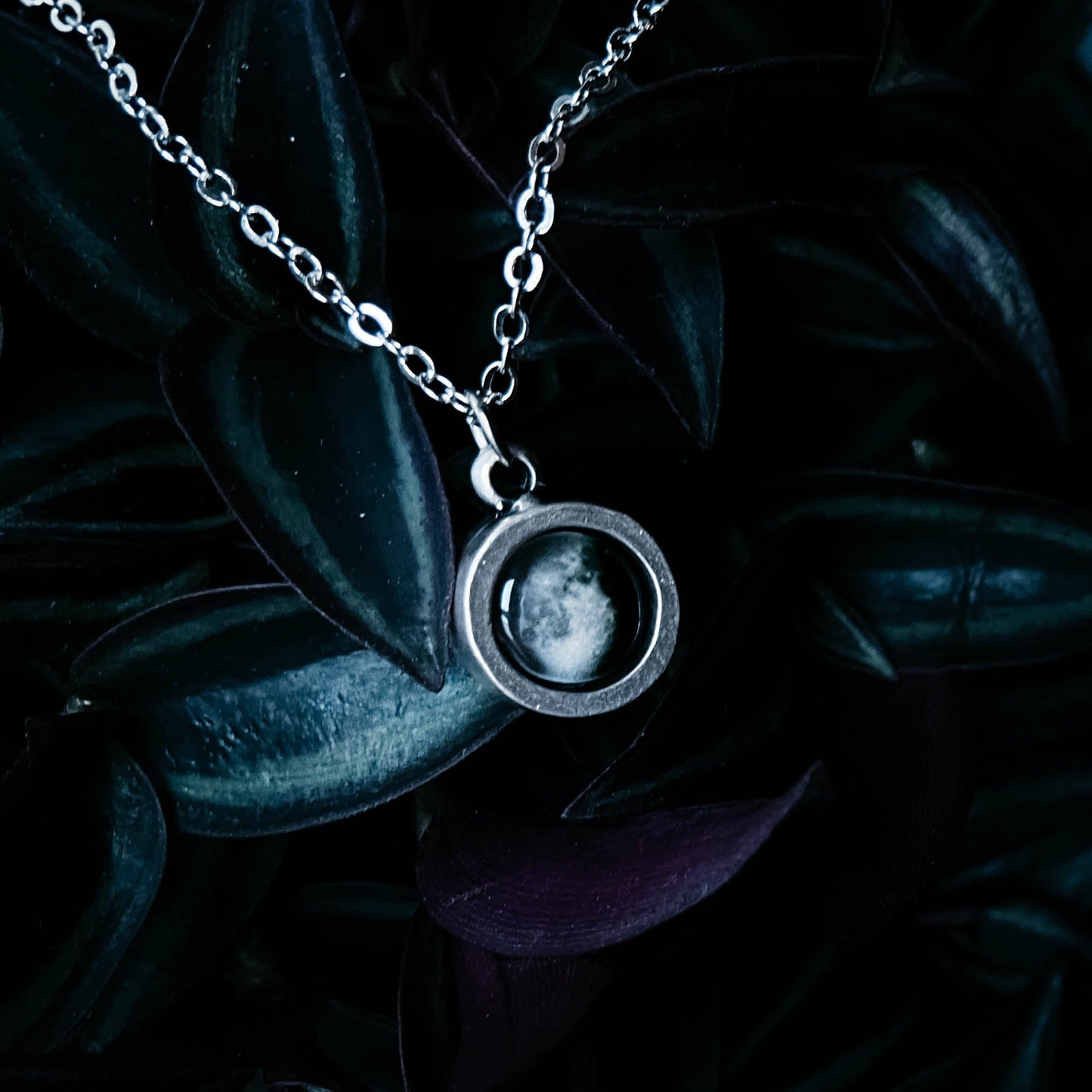 My Moon Chunky Petite Round Silver Pendant